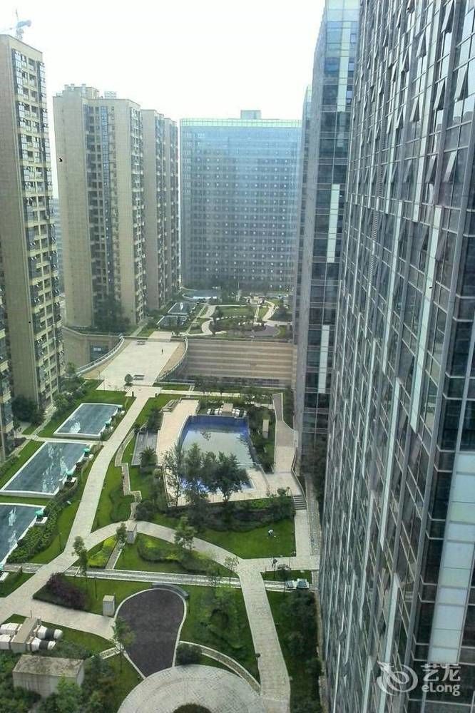 Rongcheng Holiday Hotel 成都 外观 照片
